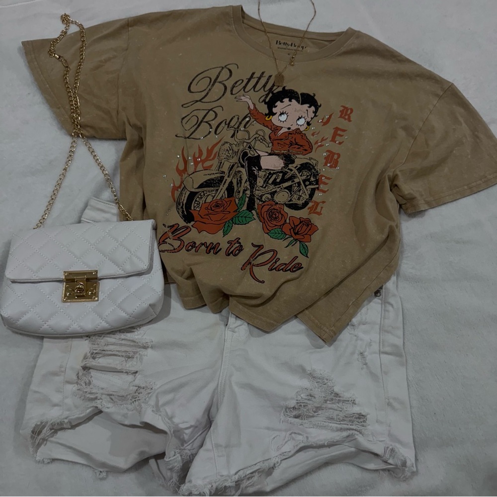 Betty Boop Tan Graphic women’s T-Shirt